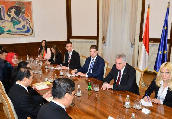 Beograd 5.6.2013. god. - Predsednik Nikolić sa predsednikom Narodnog predstavničkog doma Indonezije Marzuki Alijem.